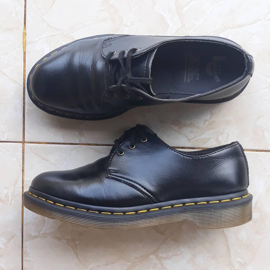 harga dr martens 1461