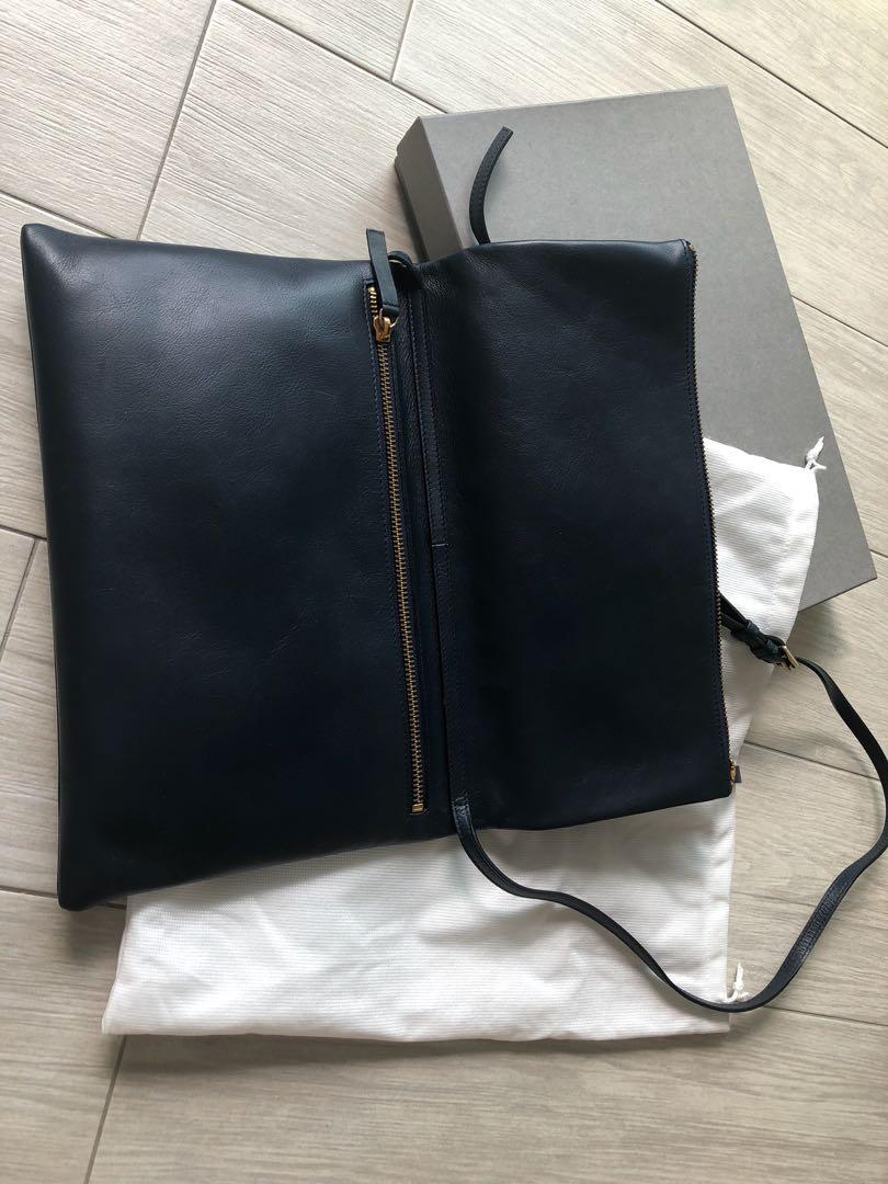 Everlane foldover pouch cheap