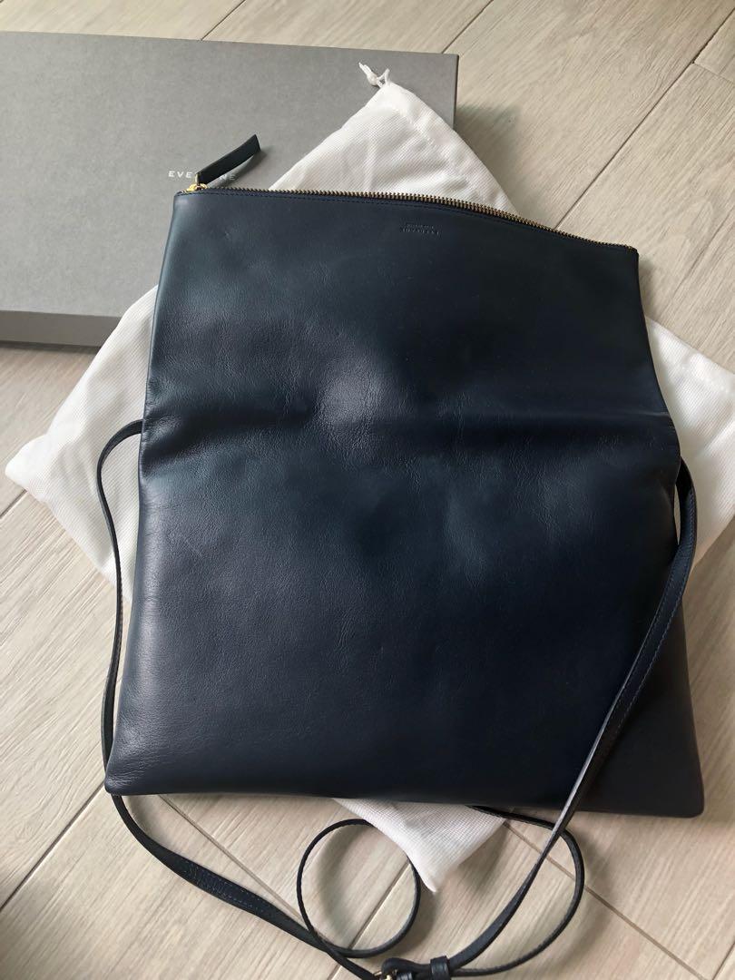 Everlane shop foldover pouch