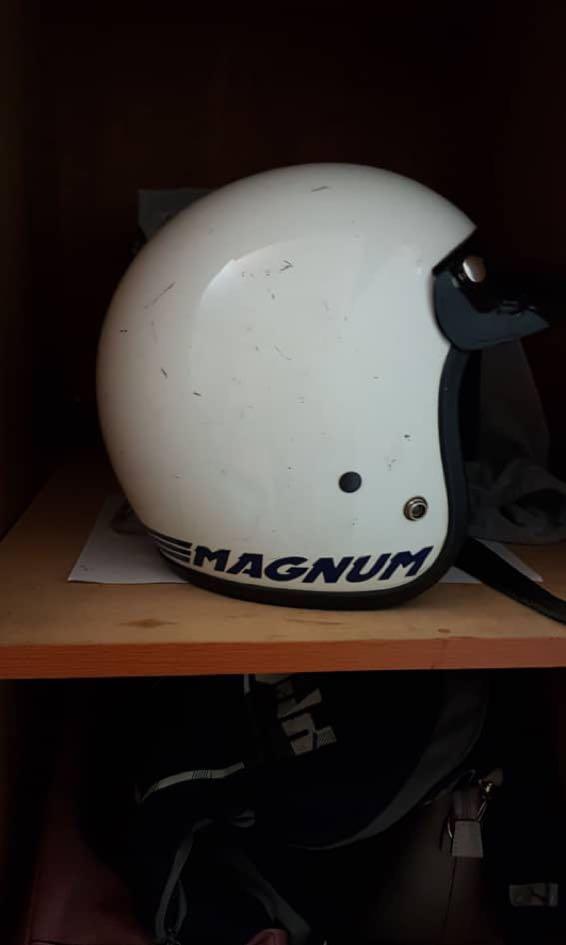 Helmet Bell Magnum Super Putih Saiz 55 