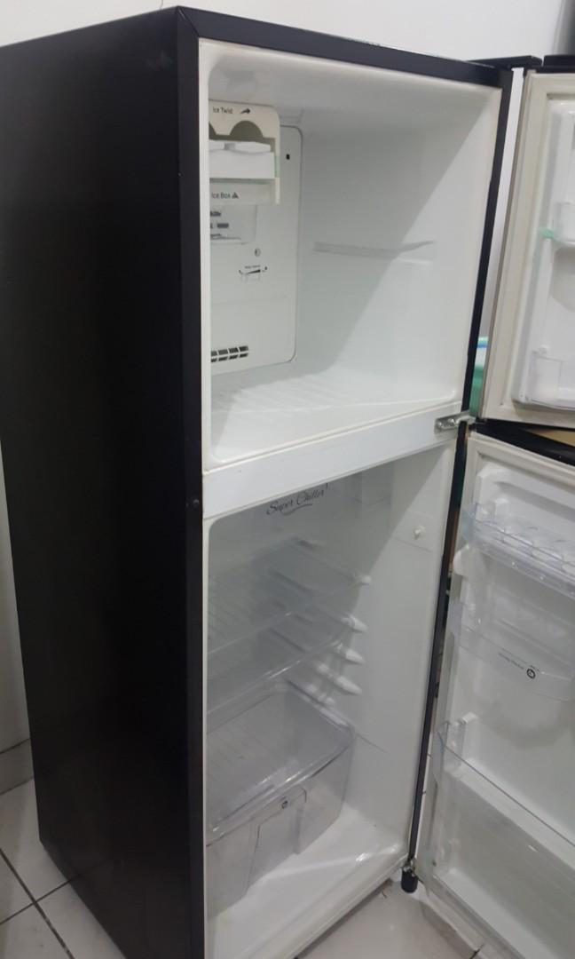 Kulkas Sanken 2 Pintu Bekas Elektronik Lainnya Di Carousell