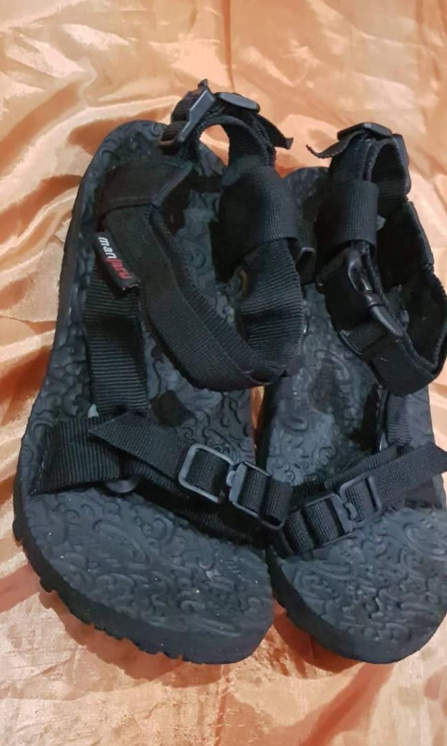 Manjaru sandals on sale price