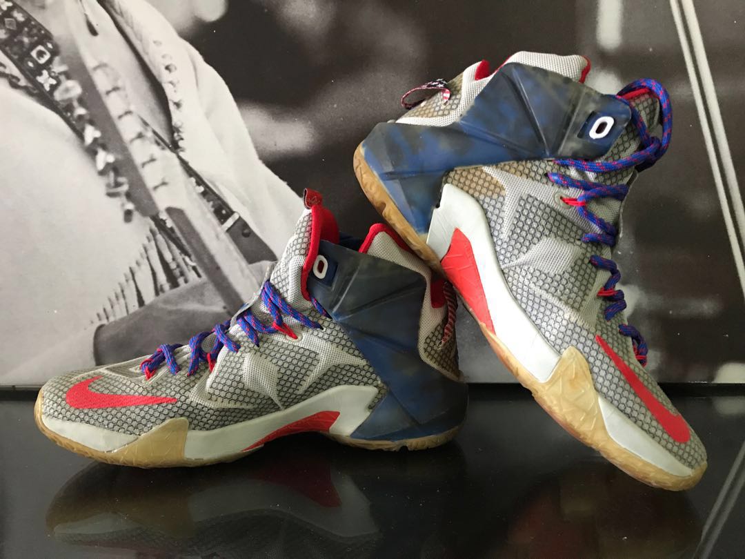 Lebron independence shoes hot sale