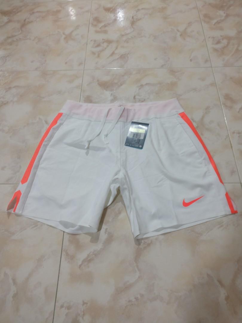 vóleibol Aburrir triángulo Nike Tennis Gladiator Premier 7 Inch Shorts, Men's Fashion, Activewear on  Carousell