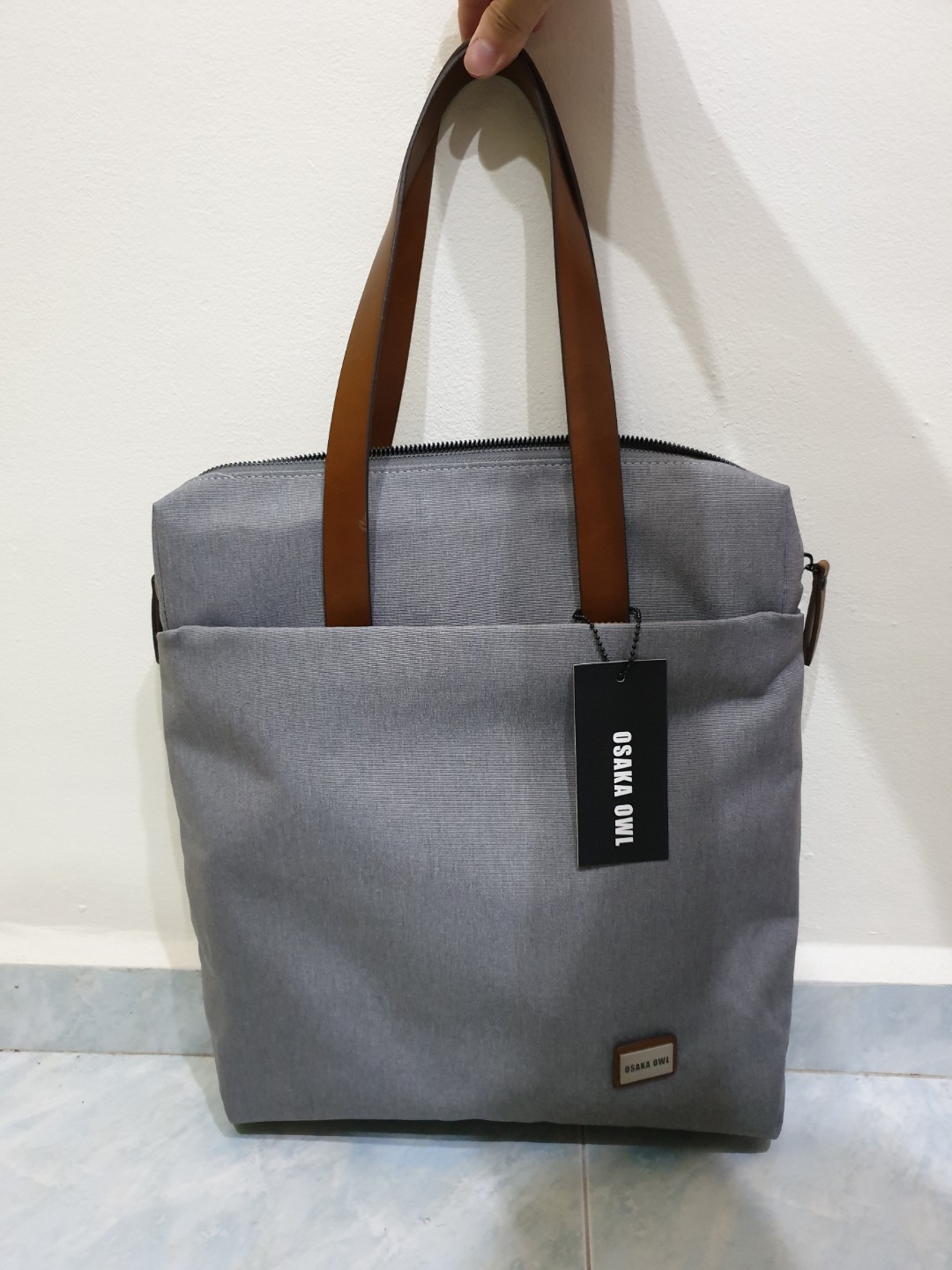Bellroy hotsell slim tote