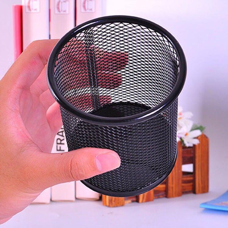 Pen Holder Round (Category: Stationery & School Supplies) located in Manila. Submitted by scratch_ph (Listing ID 201474536, Image 2). Description: .