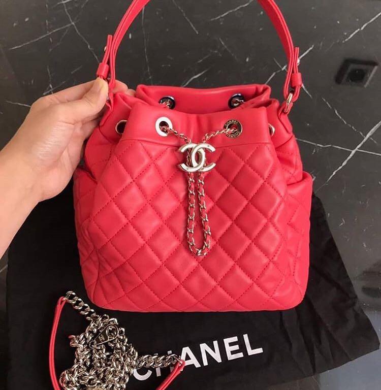 Preloved chanel Bucket bag coral pink
