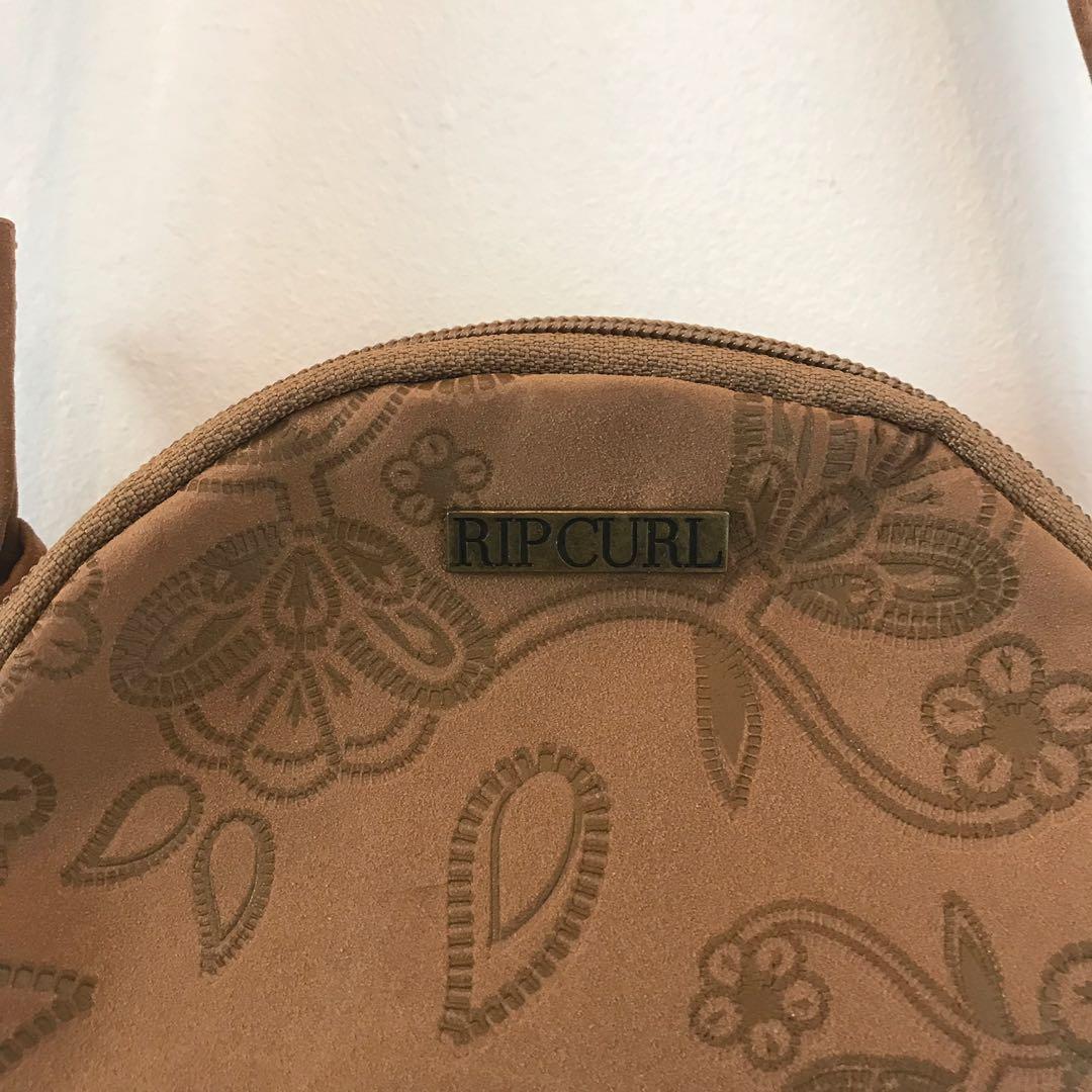 Ripcurl fringe mini crossbody bag (Category: Cross-body Bags) located in Makati City. Submitted by going.minimalist. (Listing ID 201413340, Image 2). Description: Bag is in perfect condition. Used only a few times. Purchased in Ripcurl store in Bali.