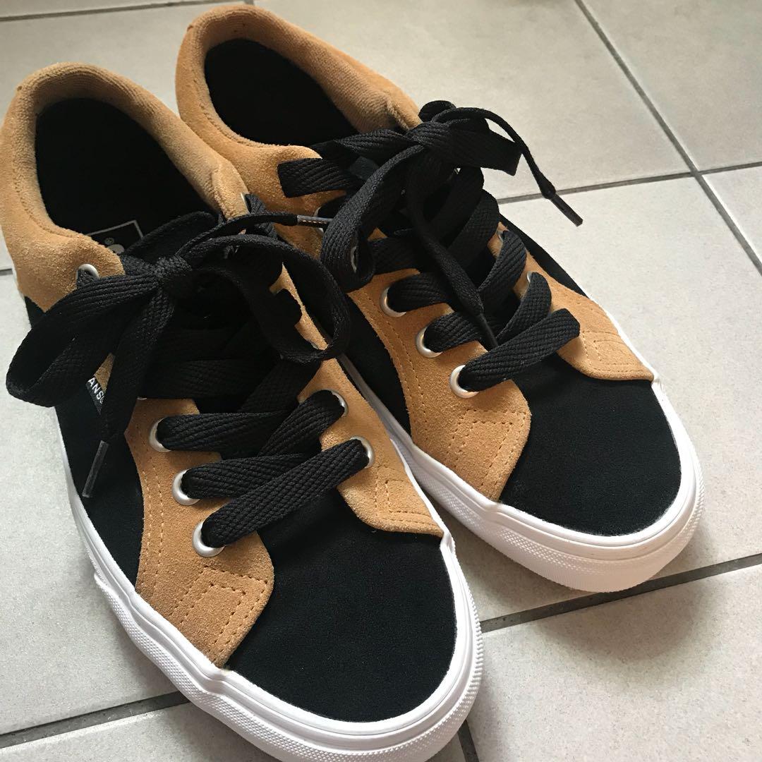 vans lampin suede