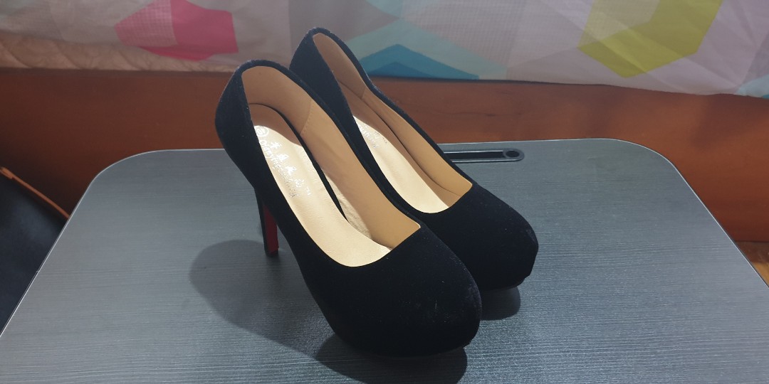 red 3.5 inch heels