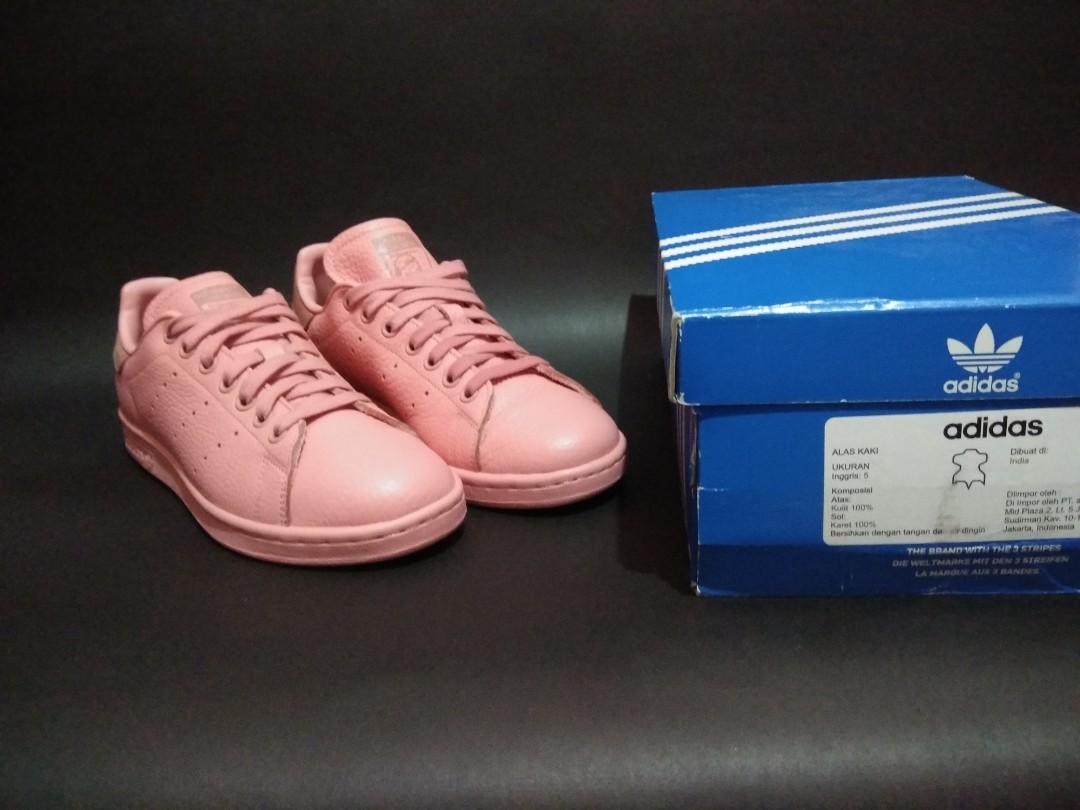 stan smith pink snake
