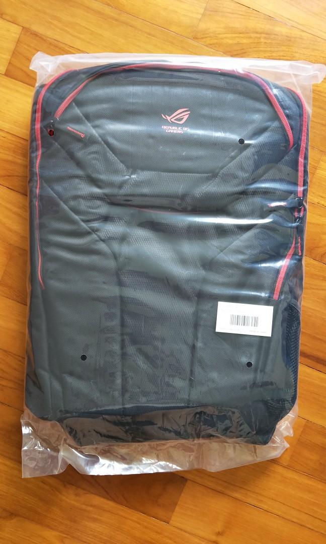 Asus R O G Gaming Bag 17 Men S Fashion Bags Wallets
