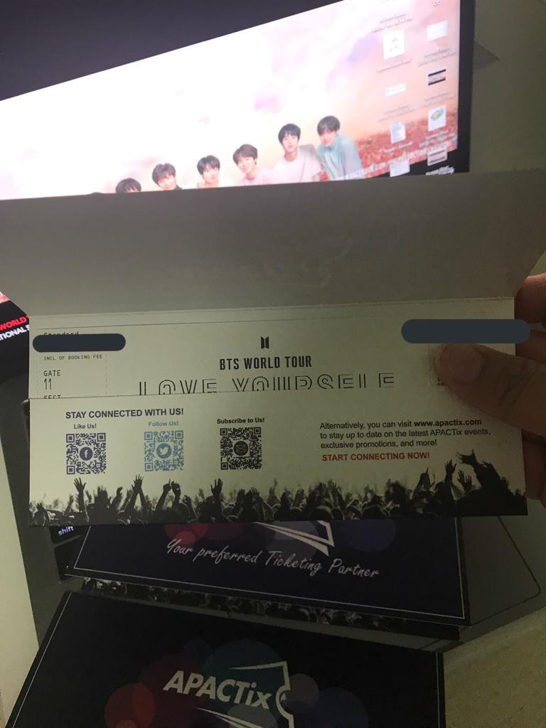 Bts Love Yourself Tour 2019 Entertainment Events Concerts On Carousell - gold tix tie roblox