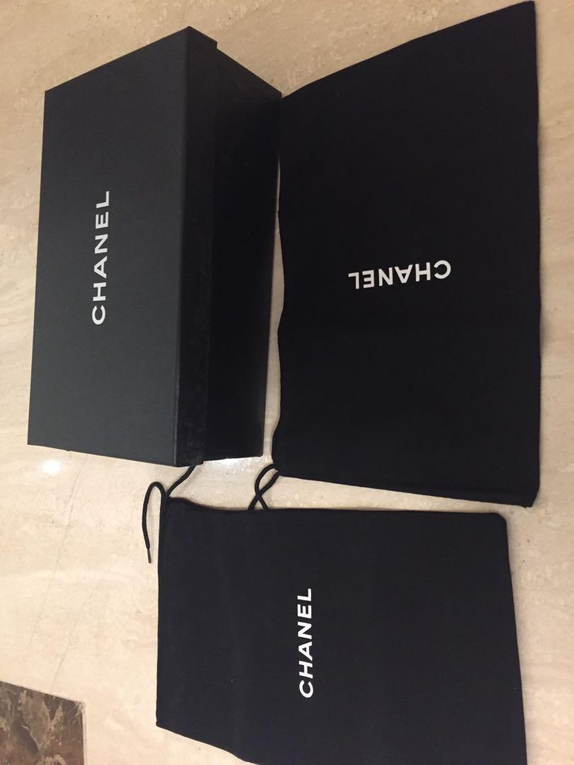 chanel shoe bag