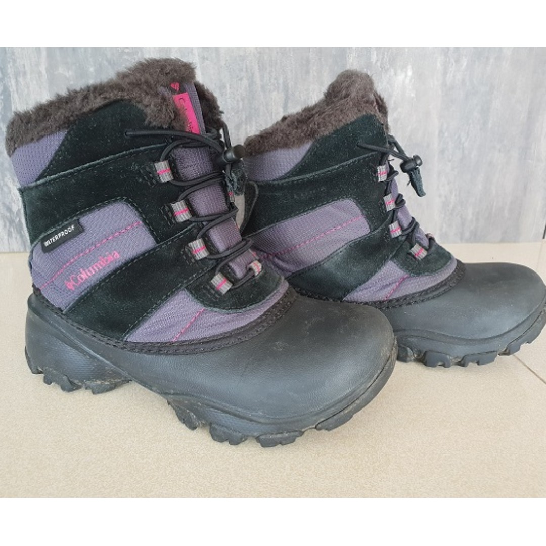 columbia kids snow boots