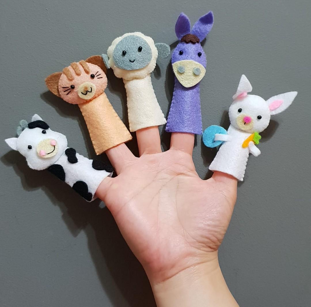 farm finger puppets