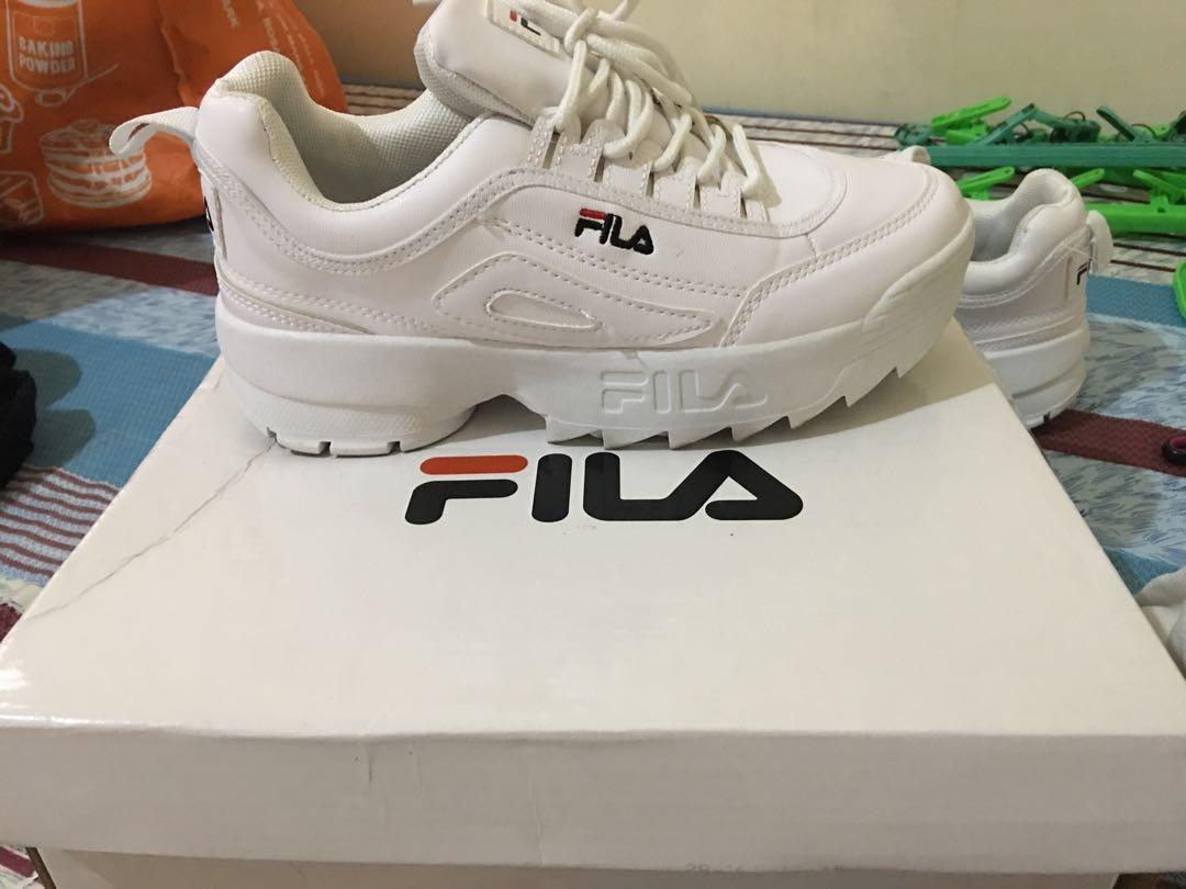 Fila disruptor class a store