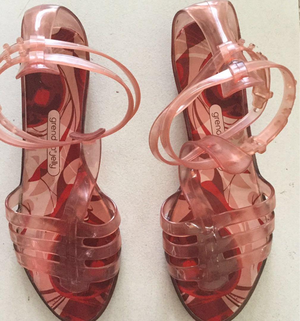 grendha jelly sandals