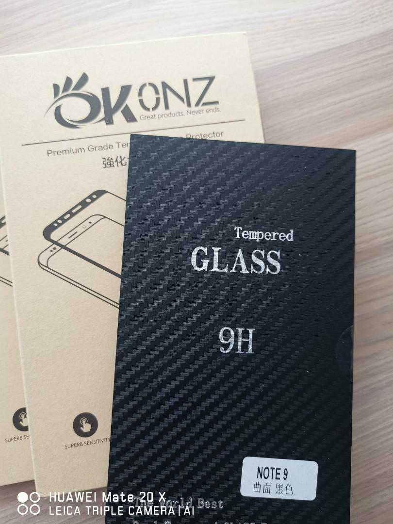 Note 9 screen protector case (Category: Cases & Sleeves) located in Singapore. Submitted by honestlim (Listing ID 201637992, Image 3). Description: okonz premium screen protector x 2 $15 each note 9 clear air bubble case x $15 tempered screen protector Korea x $12 each Total $52 Now selling at $28 for all.