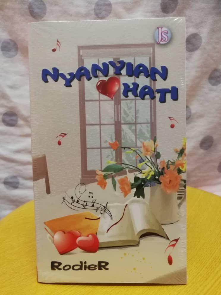 Novel Nyanyian Hati Blackfriday100 Books Stationery Books On Carousell