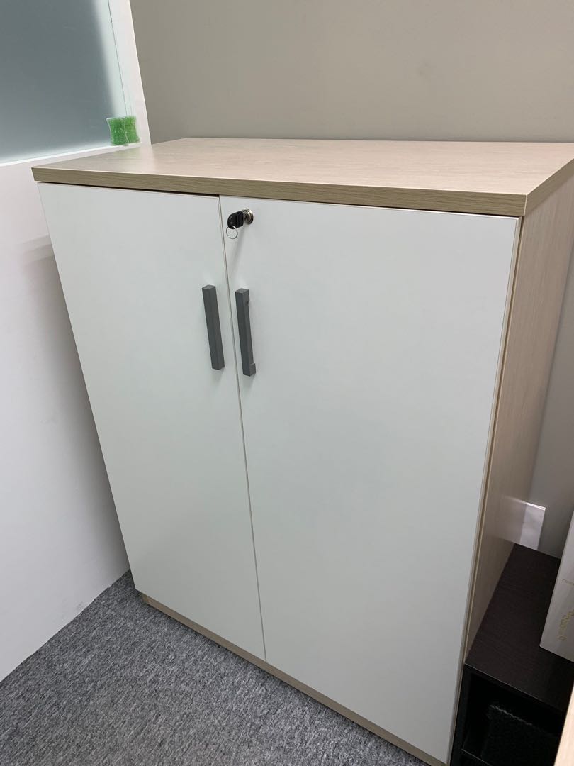 Office Cabinet With 3 Level Shelf Lock Furniture Shelves Share This Listing