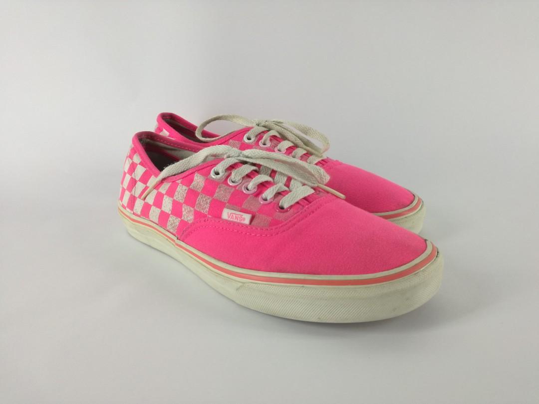 Pink Checkerboard Vans, Men's Fashion, Footwear, Sneakers on Carousell