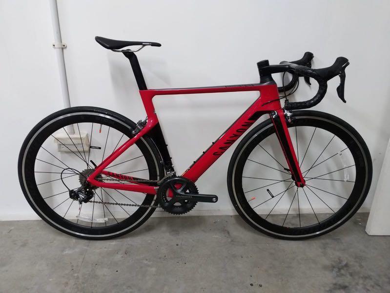 Selling Canyon Aeroad CF SLX 2017 Sports Equipment Bicycles