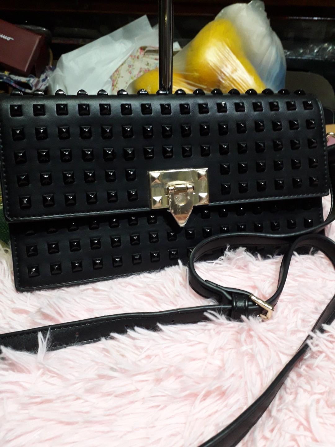 Slim shop fit bag
