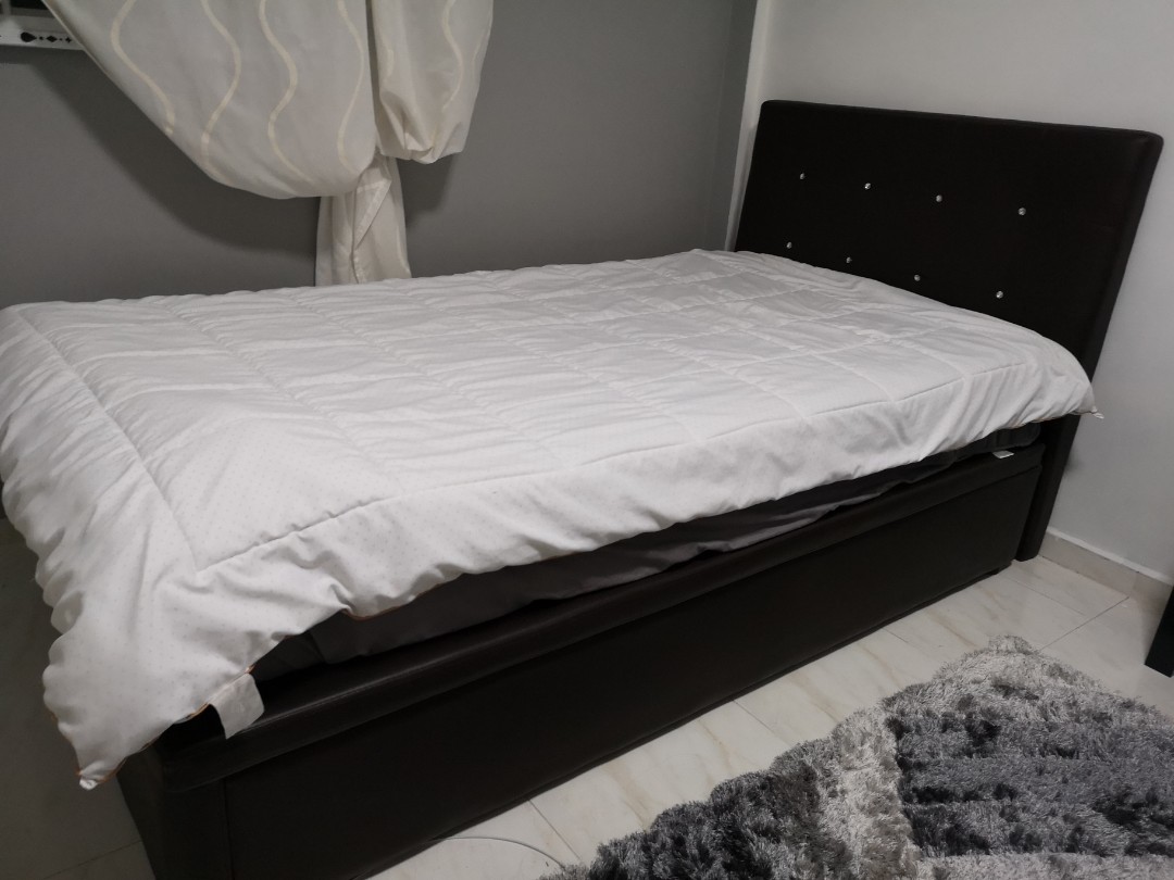 Storage Bed Super Single, Furniture & Home Living, Furniture, Bed