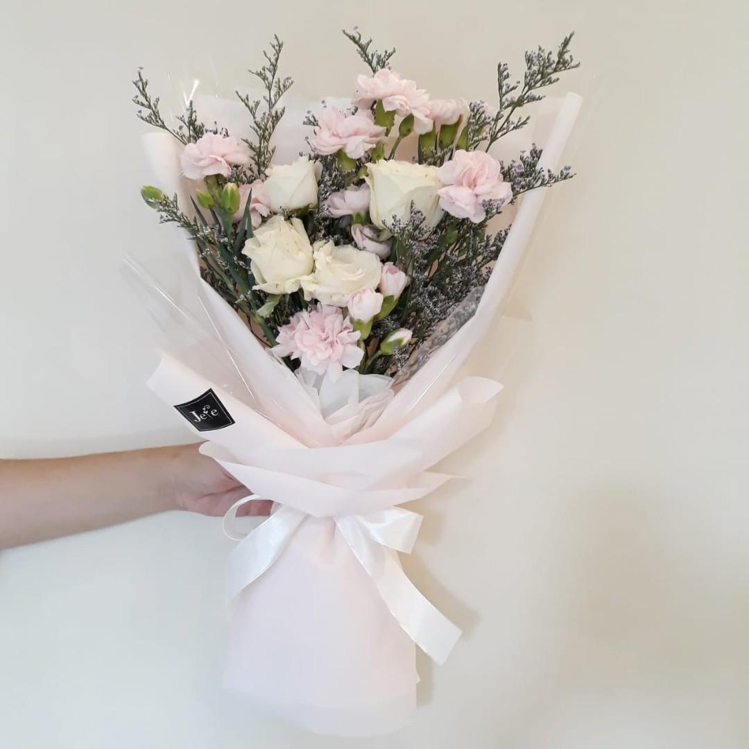 White Roses and Carnation Fresh Flower Bouquet  buket bunga  