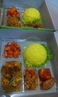 Nasi kuning box