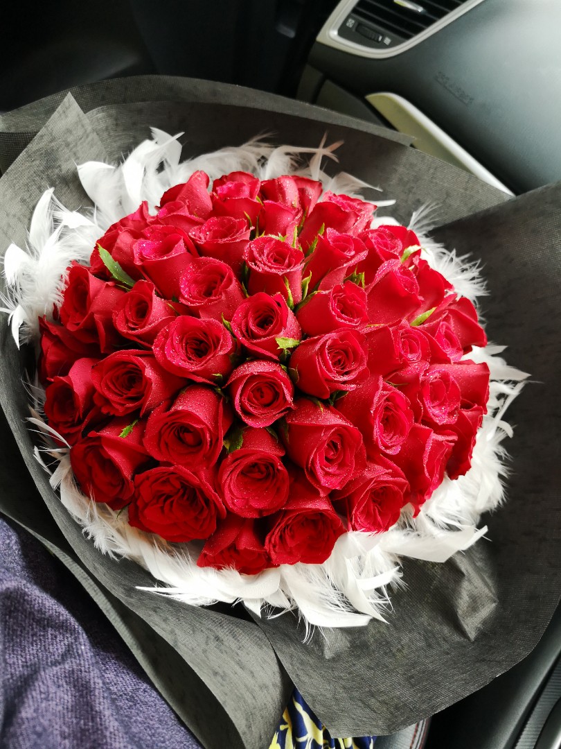 50 Roses Bouquet Gardening Flowers Bouquets On Carousell
