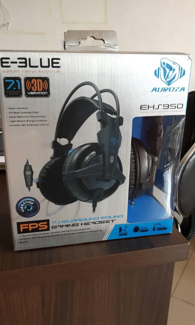 AUROZA VIBRATING GAMING HEADSET Audio Headphones Headsets on