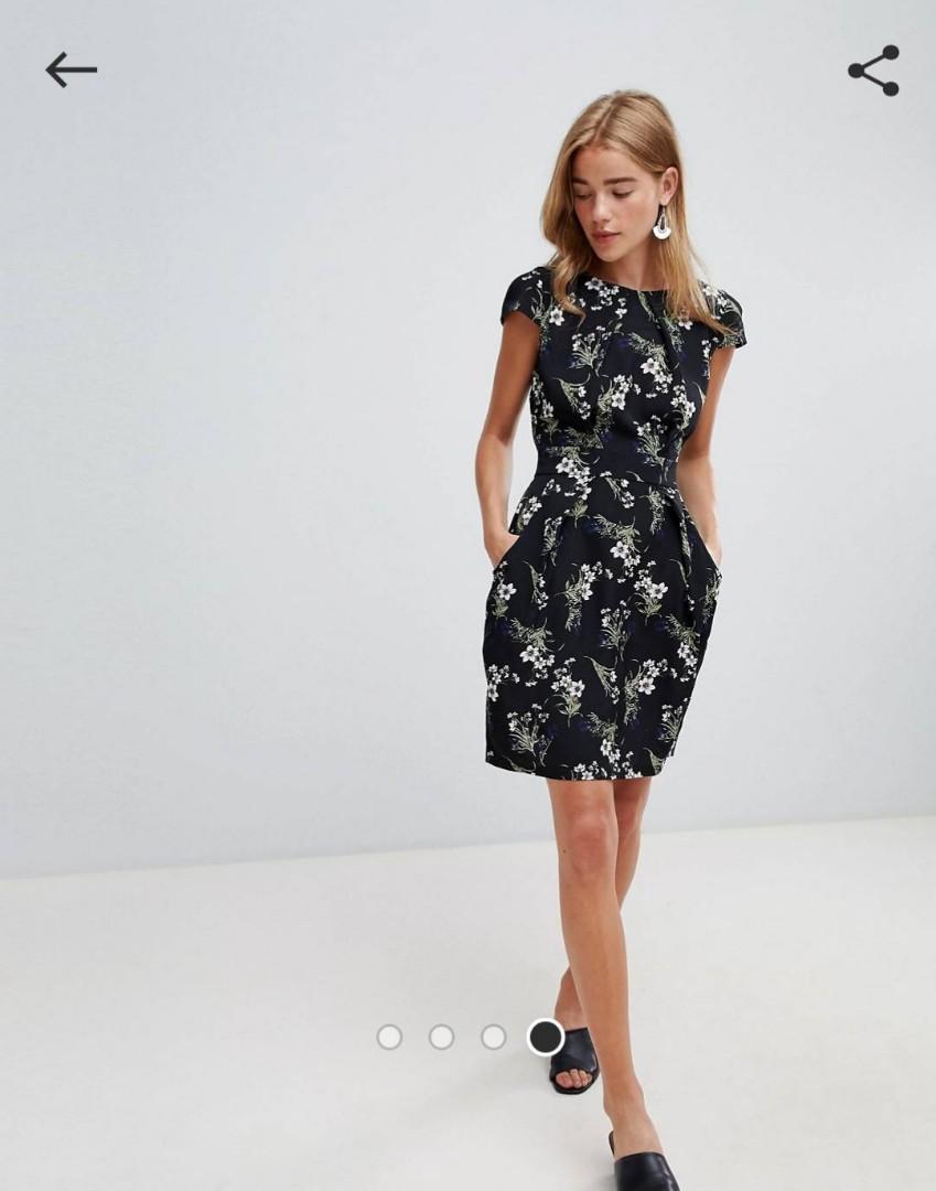 Qed tulip dress top