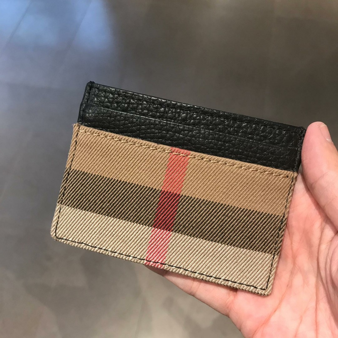 Burberry men's wallet deals with id window