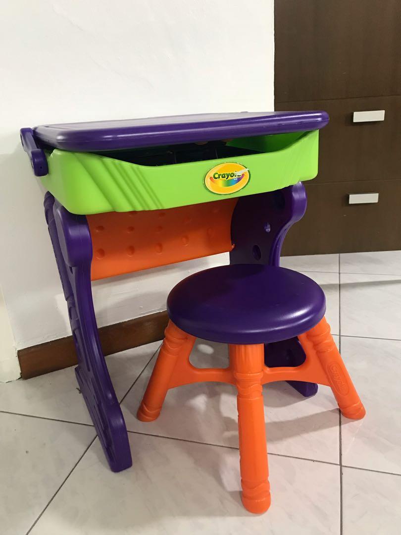 Crayola Easel And Chair Furniture Tables Chairs On Carousell