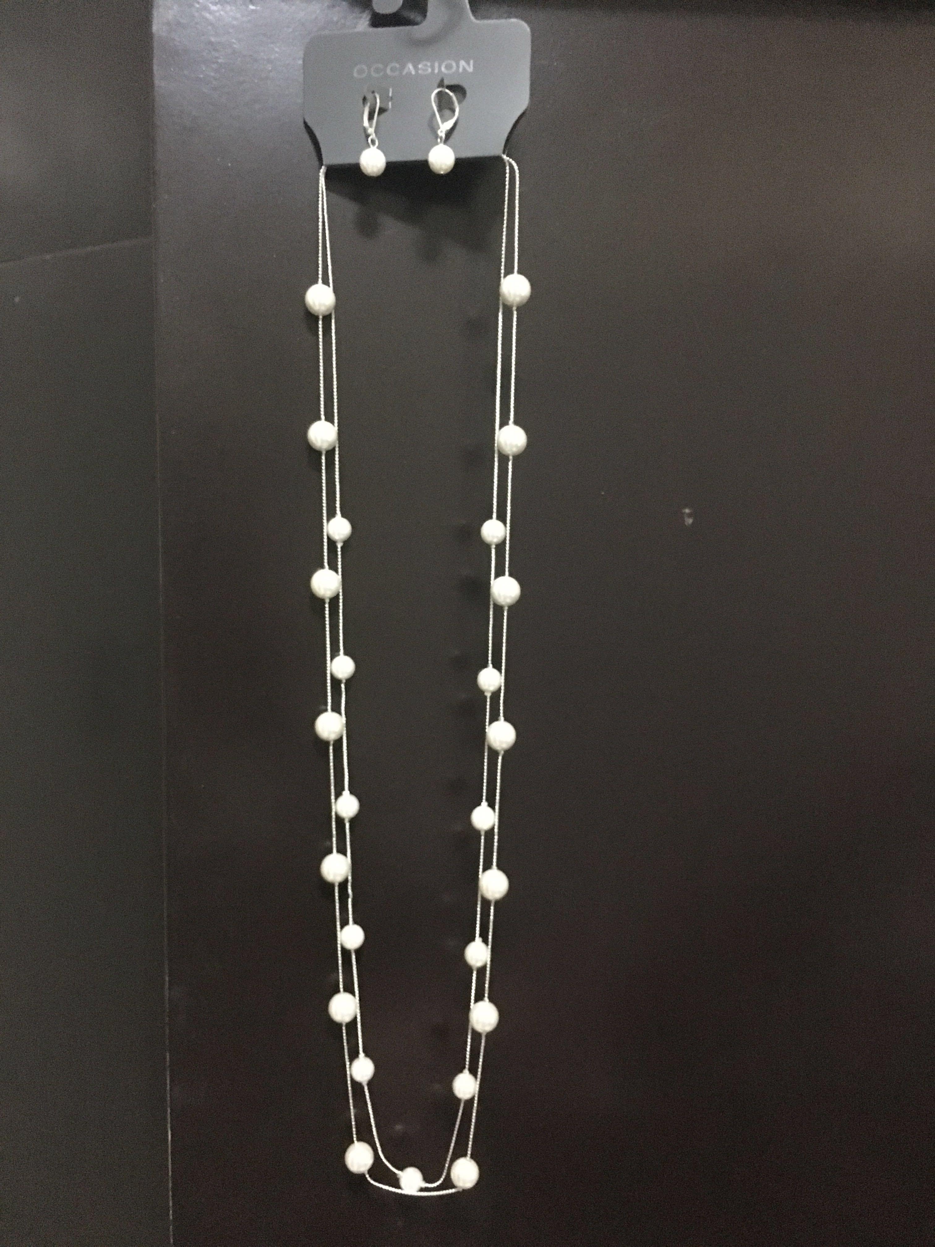 Simulated Pearl Multistrand Necklace 