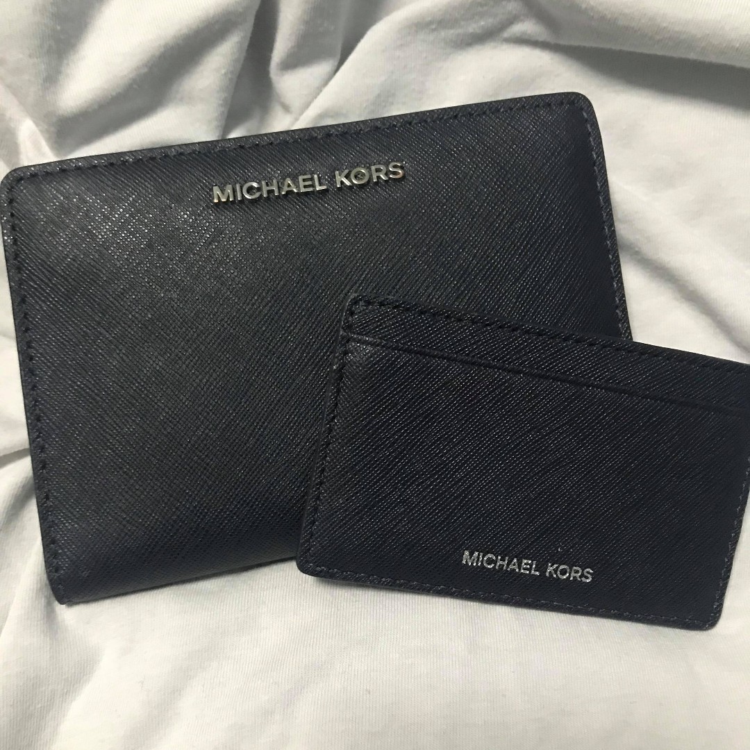 michael michael kors medium saffiano leather slim wallet