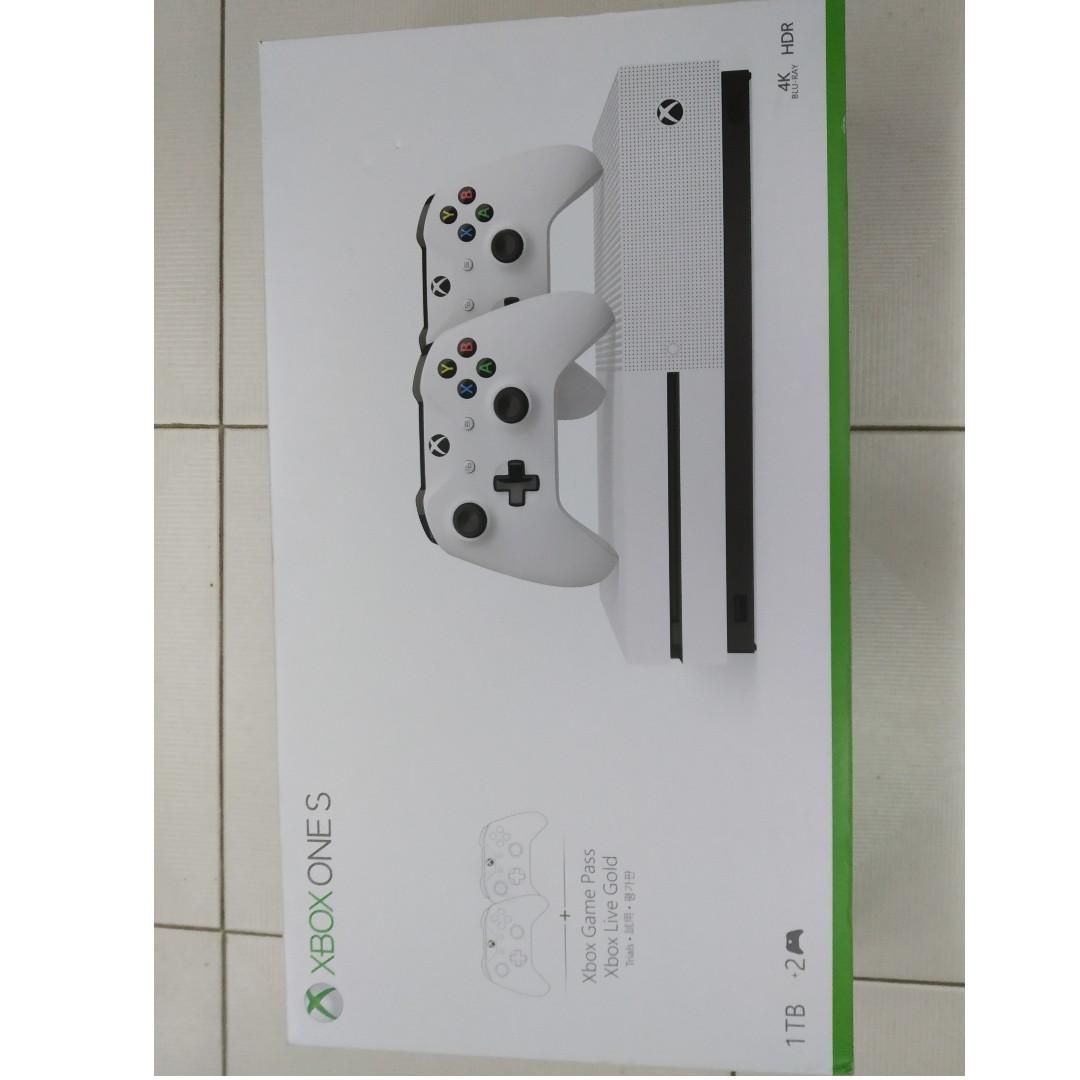 Xbox one s two controller bundle deals