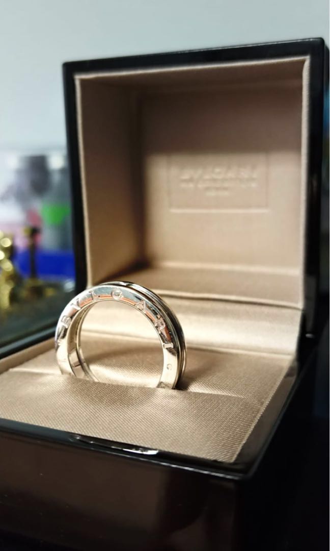 Pre Loved Bvlgari Men S White Gold Ring Men S Fashion Accessories Others On Carousell