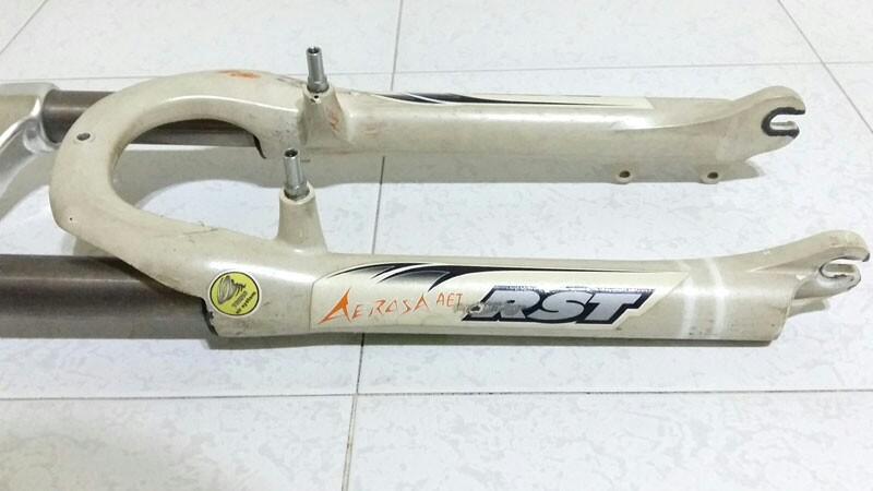 rst suspension fork