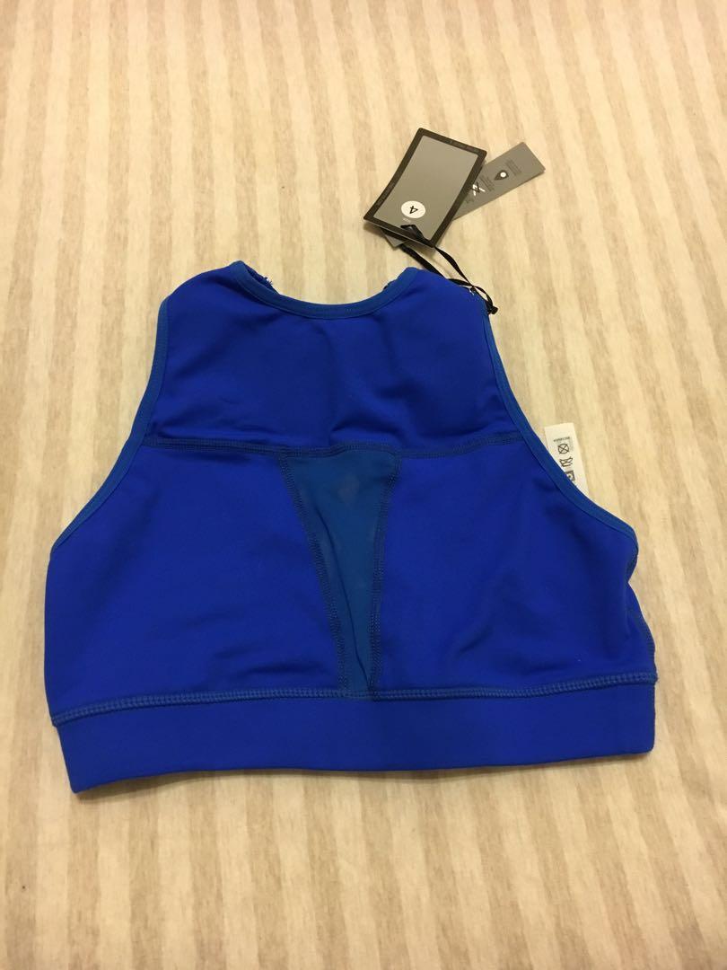 chestee bras