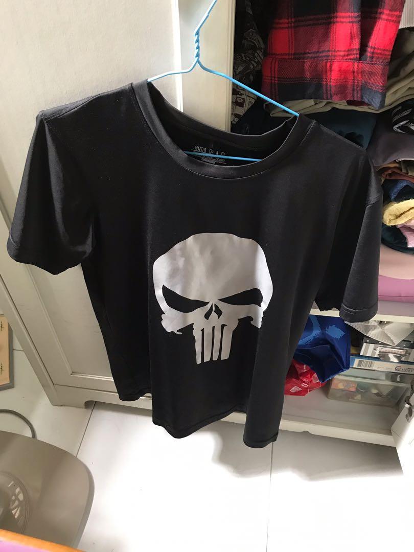 Manía estoy sediento efecto Under Armour Punisher Tee, Men's Fashion, Tops & Sets, Tshirts & Polo  Shirts on Carousell