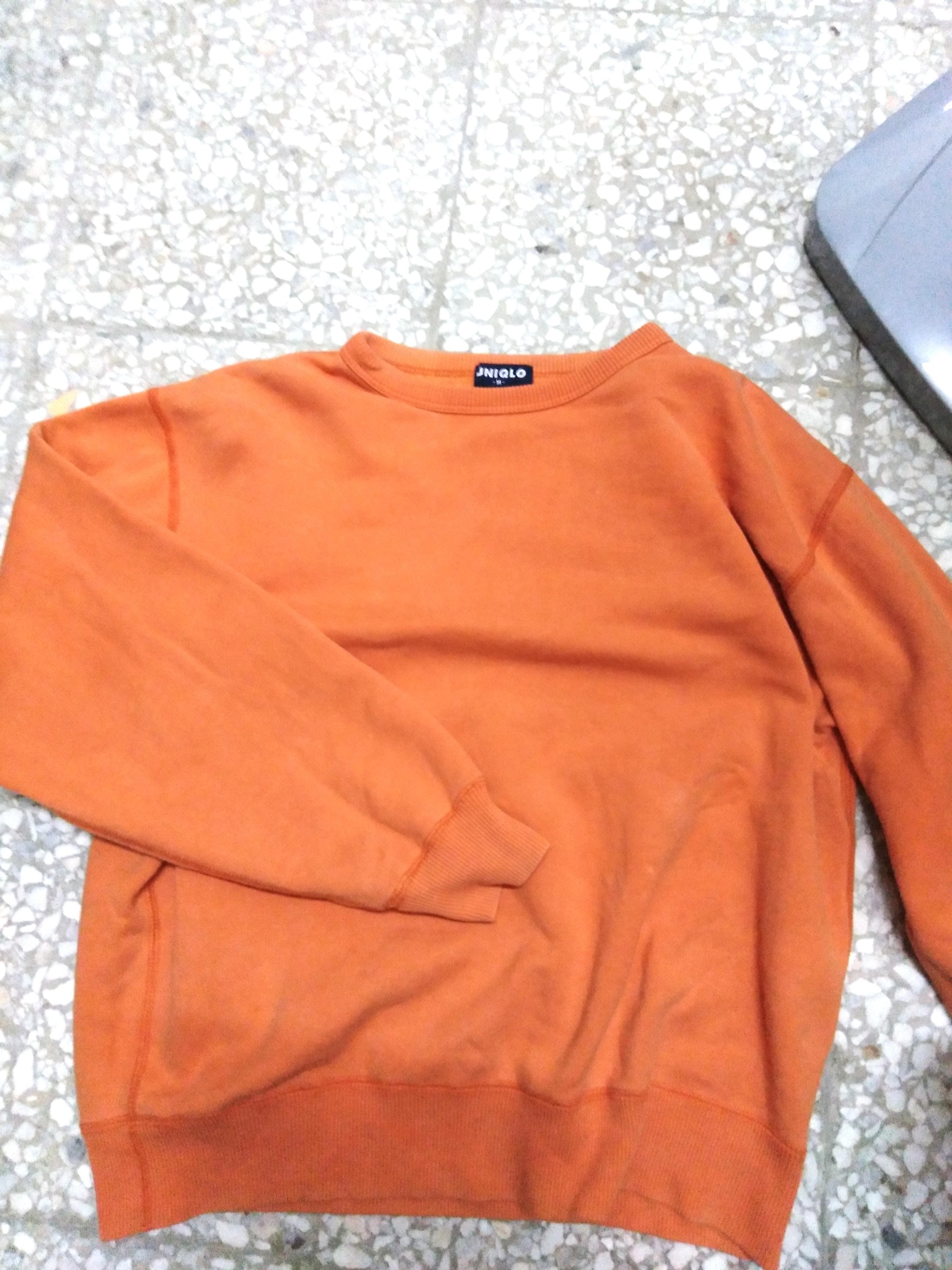 Uniqlo orange sweater top
