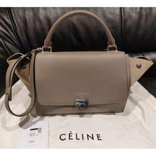 CELINE Taupe Pebbled Calfskin Leather and Suede Medium Trapeze Bag