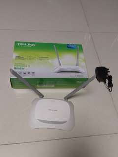 TP-Link Router 300Mbps63003980372611110