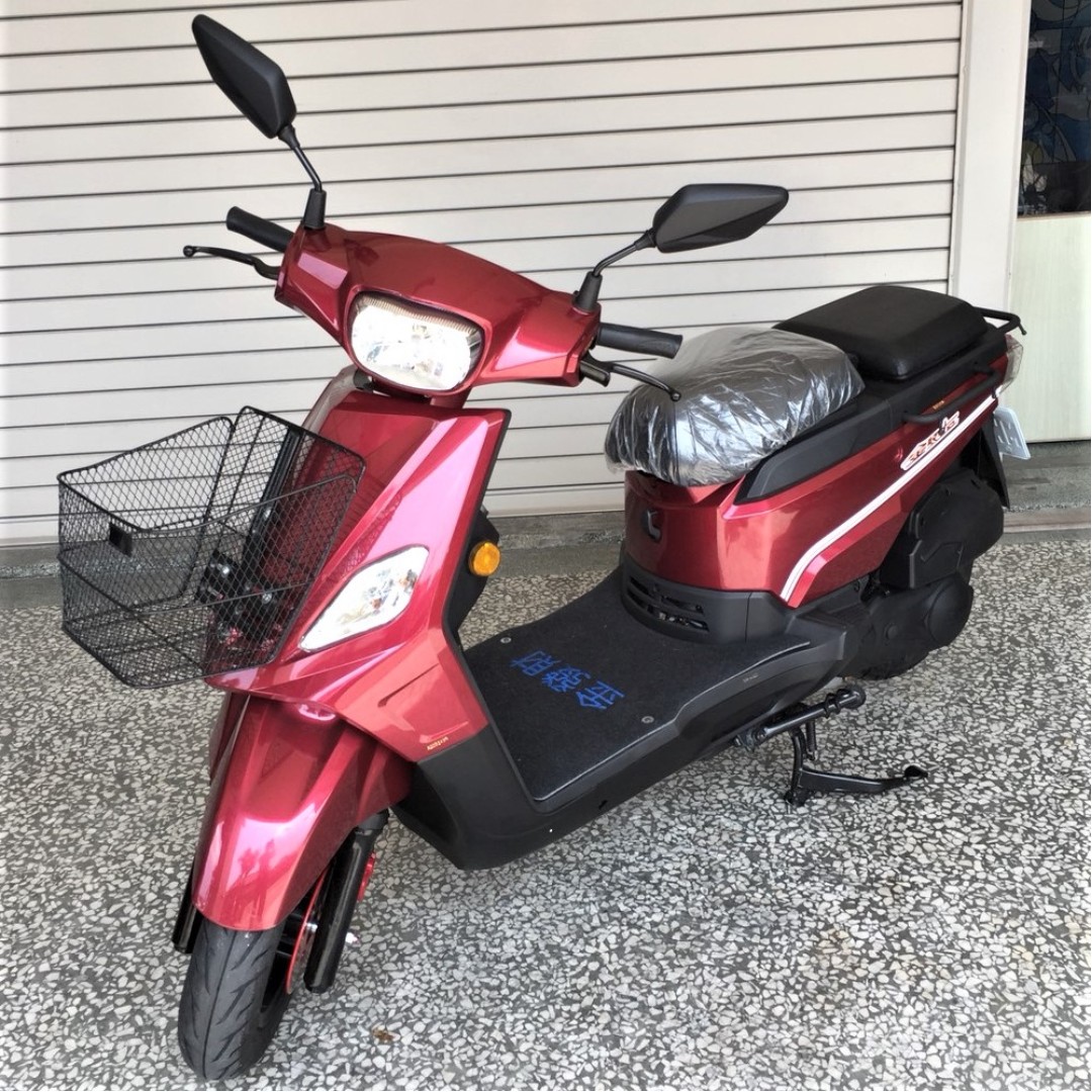 試乘車 優質好車 18 年sym 三陽金發財125 金發財125 機車單碟 機車 新古保固在旋轉拍賣