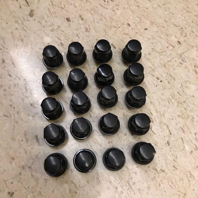 Automotive 20 pcs Black Mitsubishi Mag Style Lug nuts 12x1.5 fits OEM