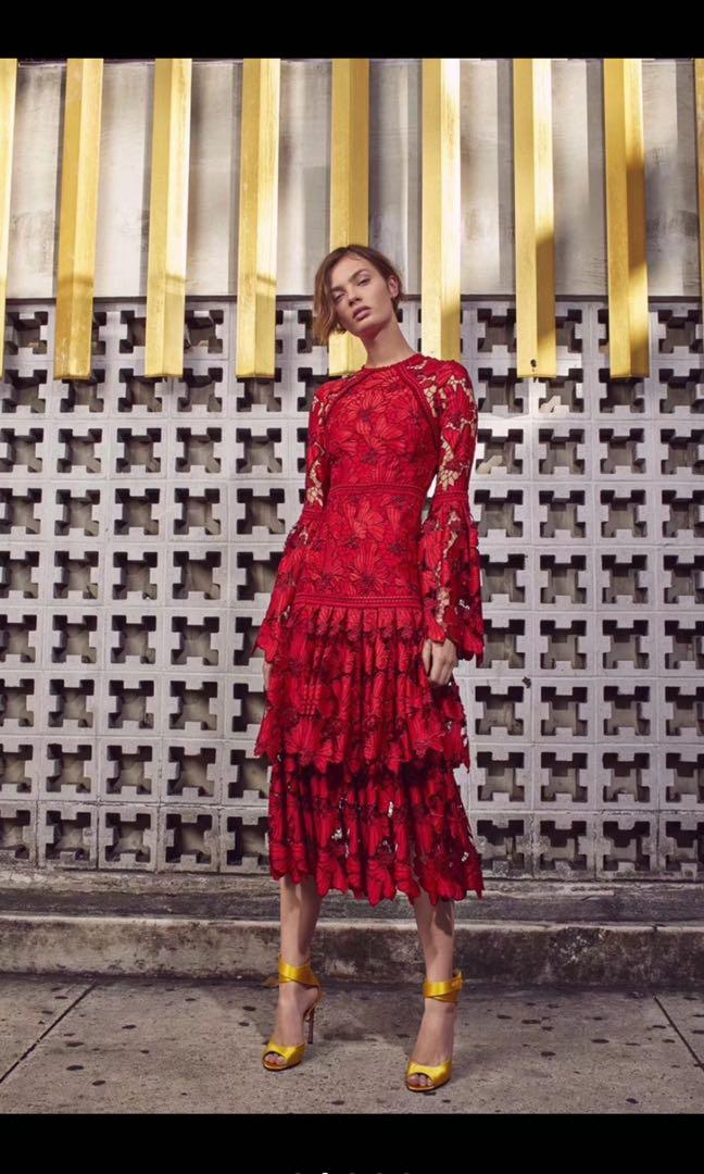 Alexis red lace dress hotsell