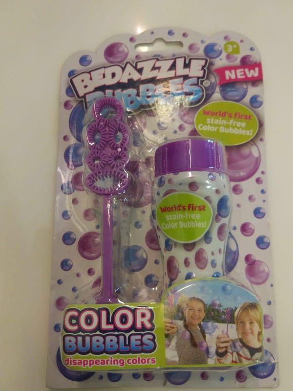 Bubble maker (Category: Kids Toys) located in Singapore. Submitted by kckc2003 (Listing ID 192688944, Image 1). Description: Brand new in packaging. The packaging might have some defects due to squashed. .
